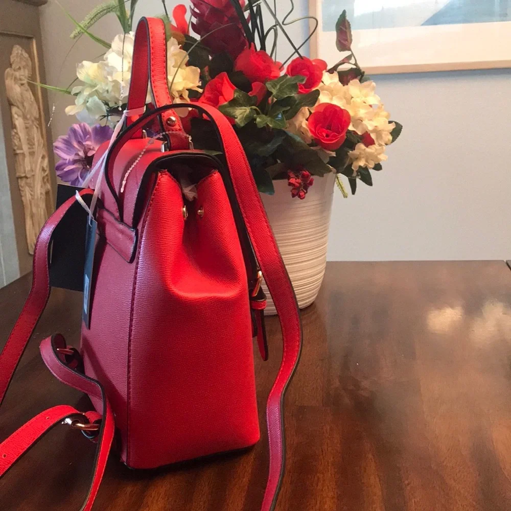 la Tierra fashion red backpack